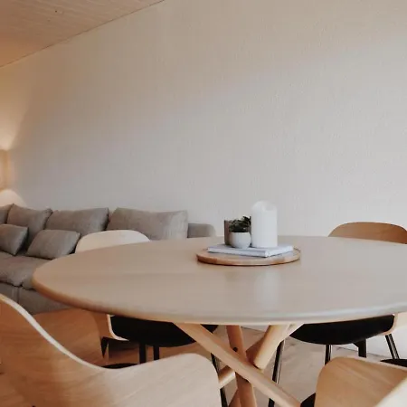 Havenwood Loft - 2 Minutes To - Free Parking Spiez