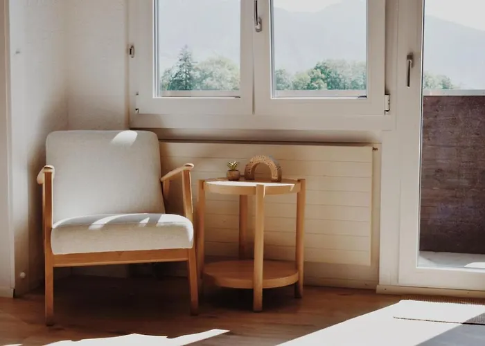 Havenwood Loft - 2 Minutes To - Free Parking * Spiez