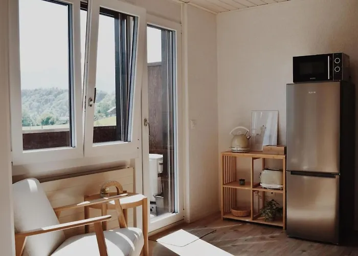 Havenwood Loft - 2 Minutes To - Free Parking